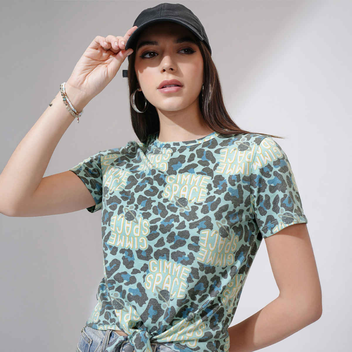 Tokyo Talkies Women's Multi Printed Cropped Front Tie Up T-shirt | Teal - L