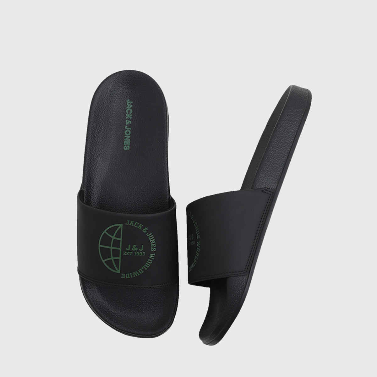 Jack & Jone Sizes Pool Sliders | Jet Black - 42