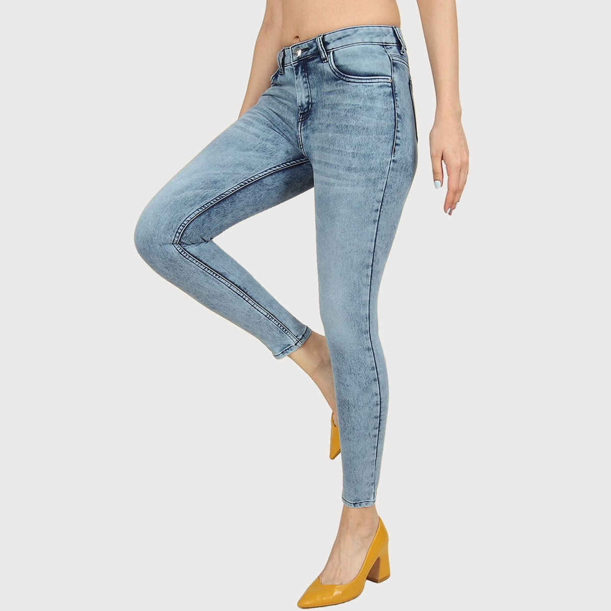 Freehand Women's Distressed Slim-Fit Jeans | Blue - 32