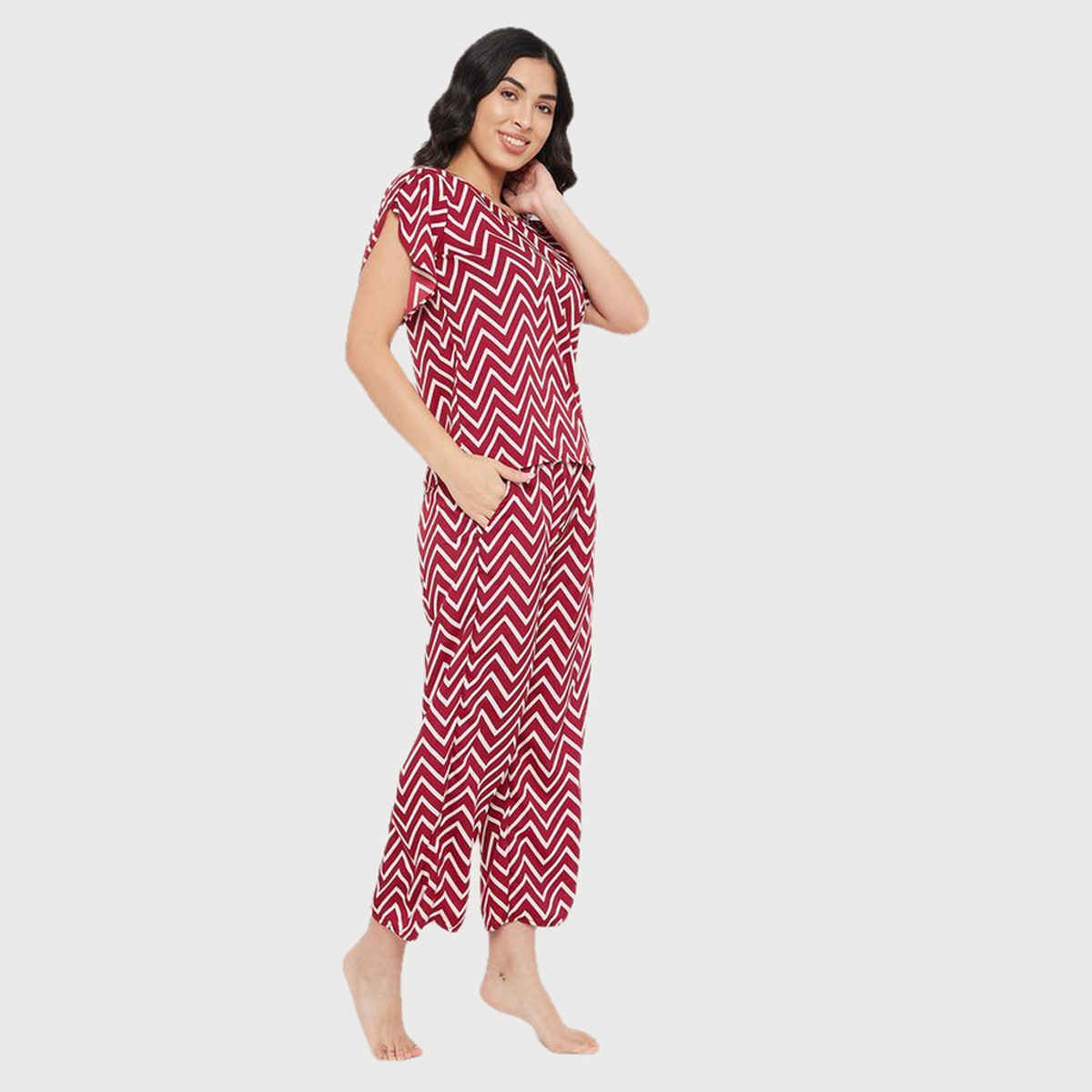 Clovia Women's Chevron Print Rayon Top & PyjamaNightwear Set | LS0534D04 | Red | M