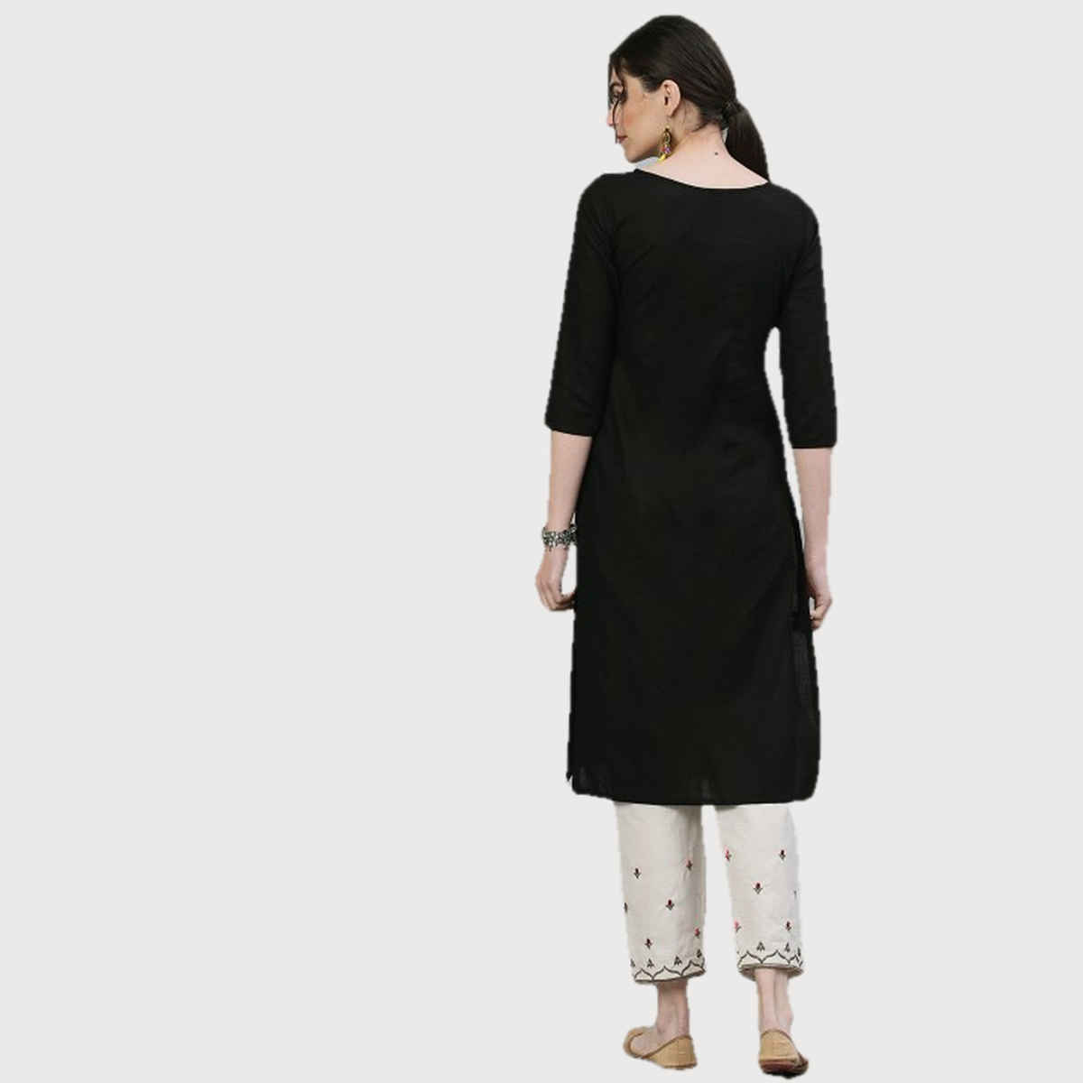 Ishin Women's Kurta Set Embroidered with Trousers | Black Off-White - L