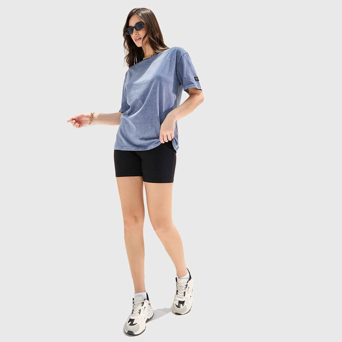 Styli Women's Oversized Acid Wash T-shirt with Badge Detail | Blue - M
