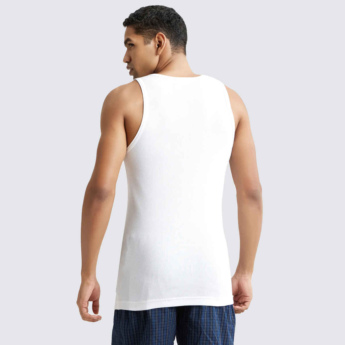 Jockey 8820 Men's Super Combed Cotton Round Neck Vest|Extended Length|Easy Tuck|PO2 | White-XXL