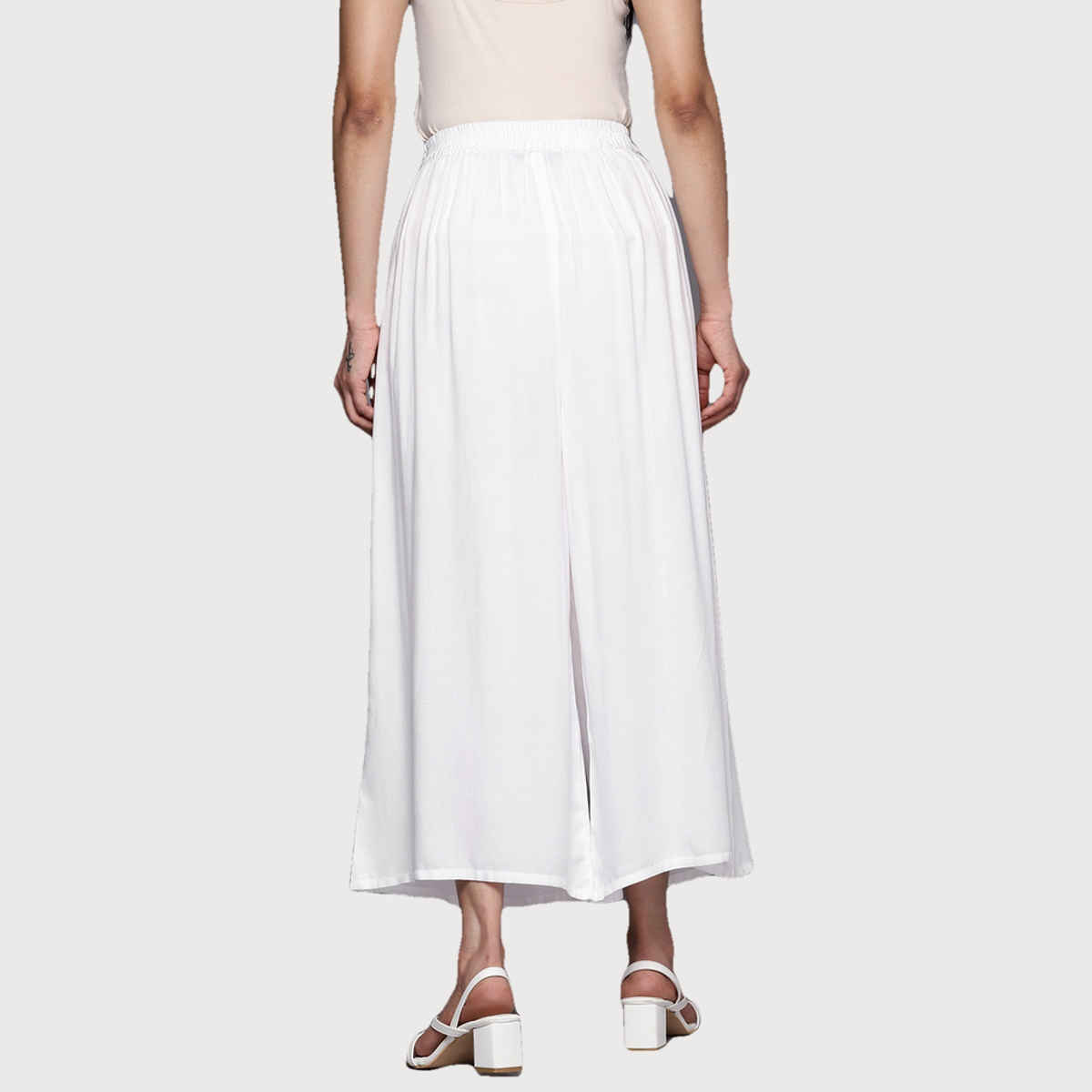 Libas Women White Soild Palazzos - Pl1452S