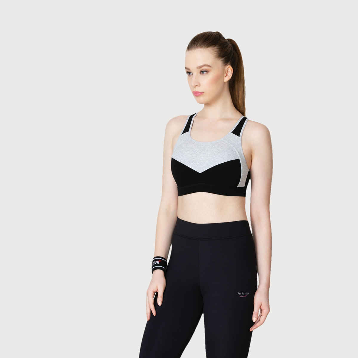 Van Heusen Proactive Women Black Colour Blocked Anti Bacterial Wireless Racerback Sports Bra |M