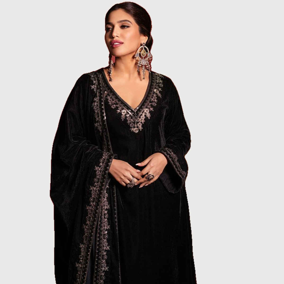 Ishin Women's Ethnic Black Flared Velvet Kurta Set with Dupatta | Inwsdaw231206_Bk | M