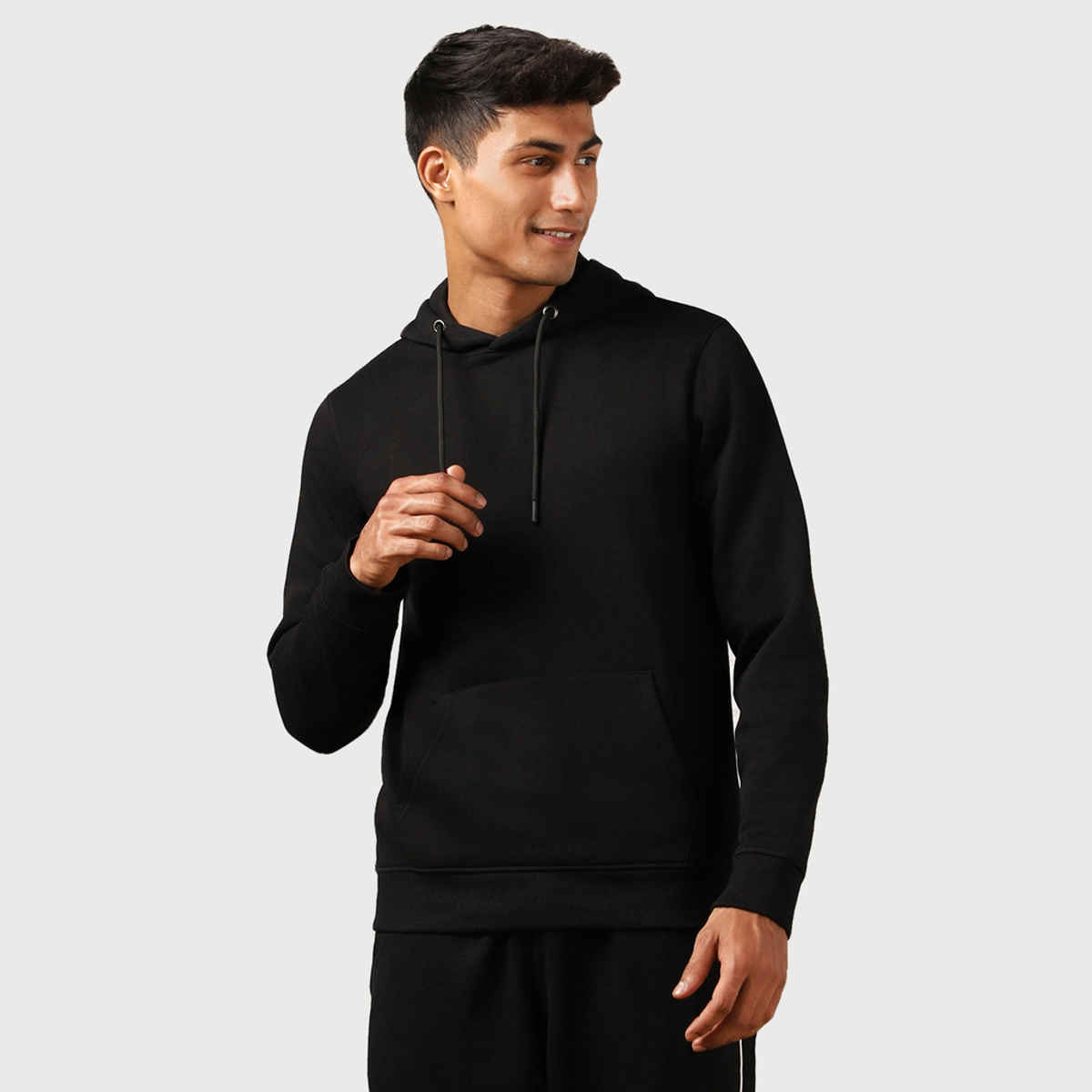 Nobero Men's Classic Hoodie | Black - S