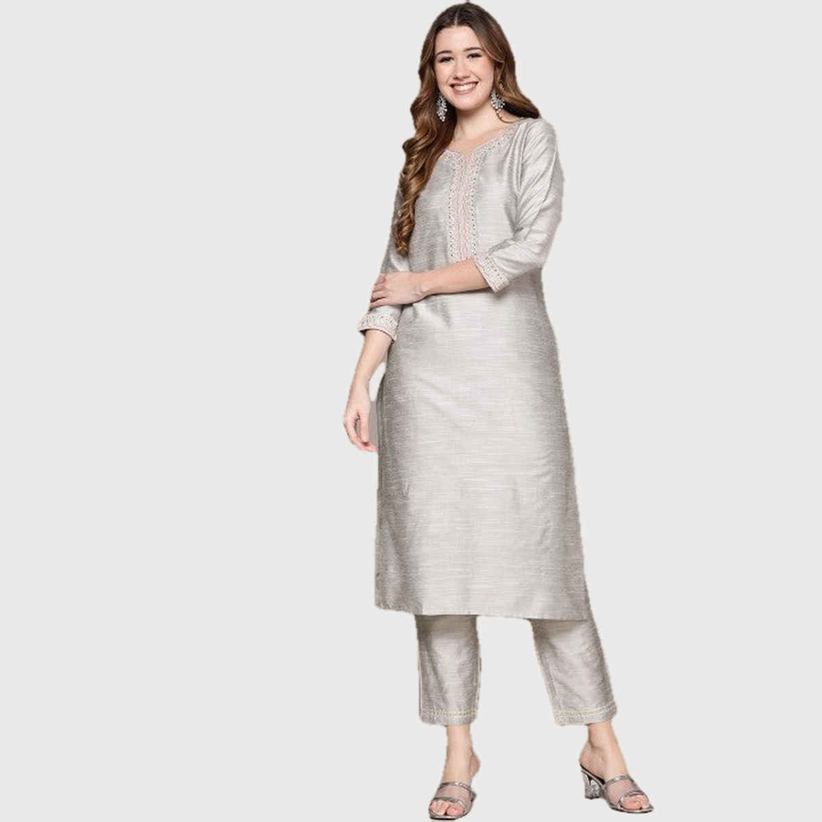 Anubhutee Women's Ethnic Motifs Embroidered Kurta with Trousers | Grey - M