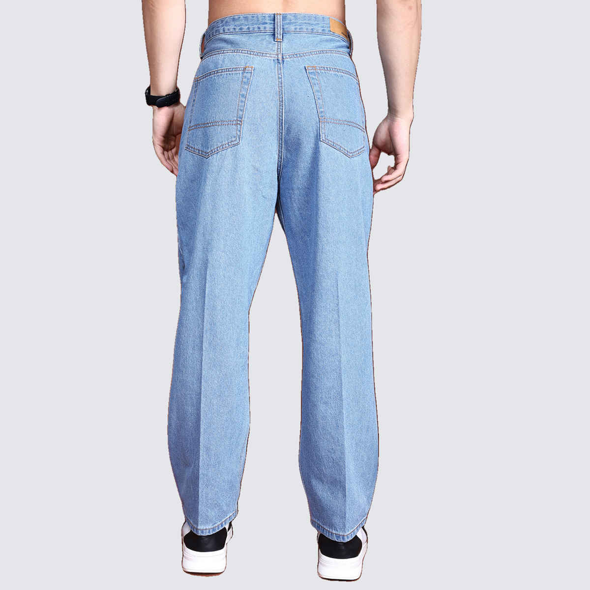 HIGHLANDER Men's Cotton Low-Rise Relaxed Fit Jeans | Blue - 30