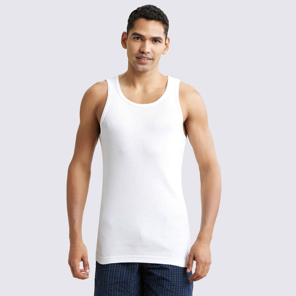 Jockey 8820 Men's Super Combed Cotton Round Neck Vest|Extended Length|Easy Tuck|PO2 | White-XXL