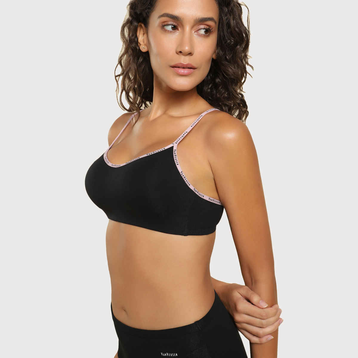 Van Heusen Women Pure Black Solid Seamless Cups Non Padded Cami Bra |32B