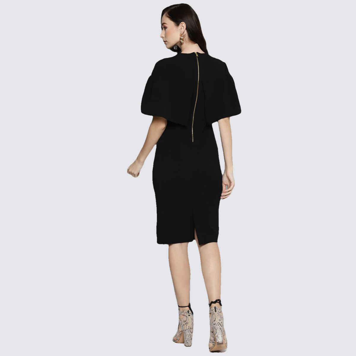 SASSAFRAS Women's Frill Cape Bodycon Dress | Black - S