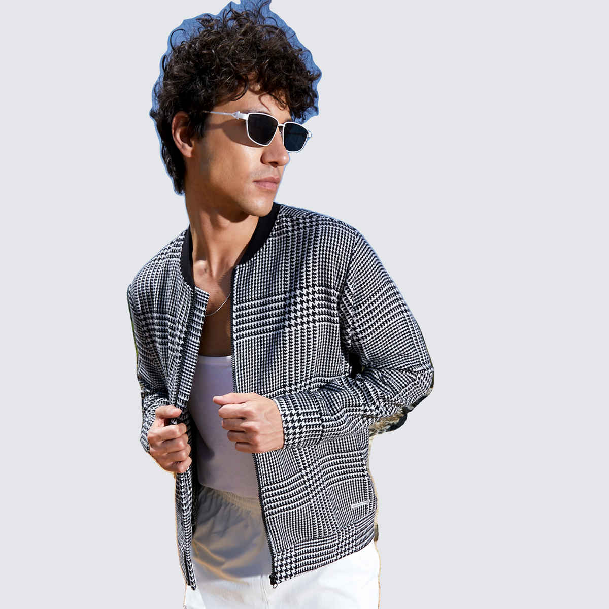 Campus Sutra Men's Zip-Front Houndstooth Jacket | Black & White - L