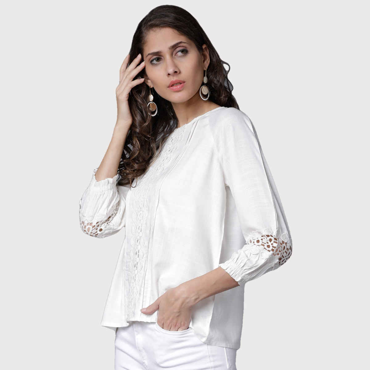 Tokyo Talkies Women's Self Design Regular Top | White - XL
