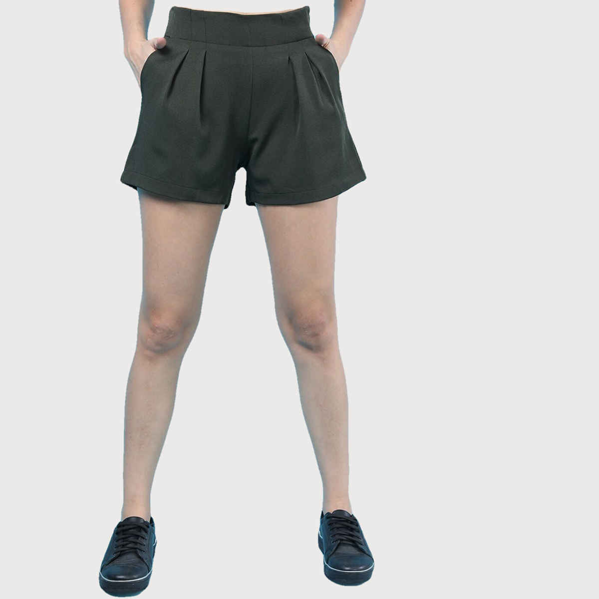 Freehand Women's Solid Flared Shorts | Green - 30