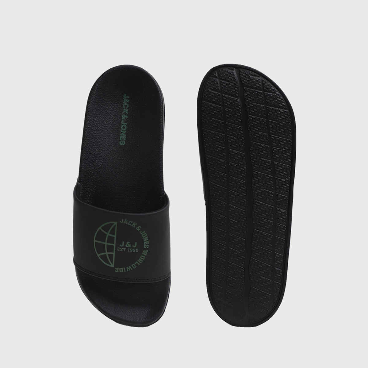 Jack & Jone Sizes Pool Sliders | Jet Black - 42