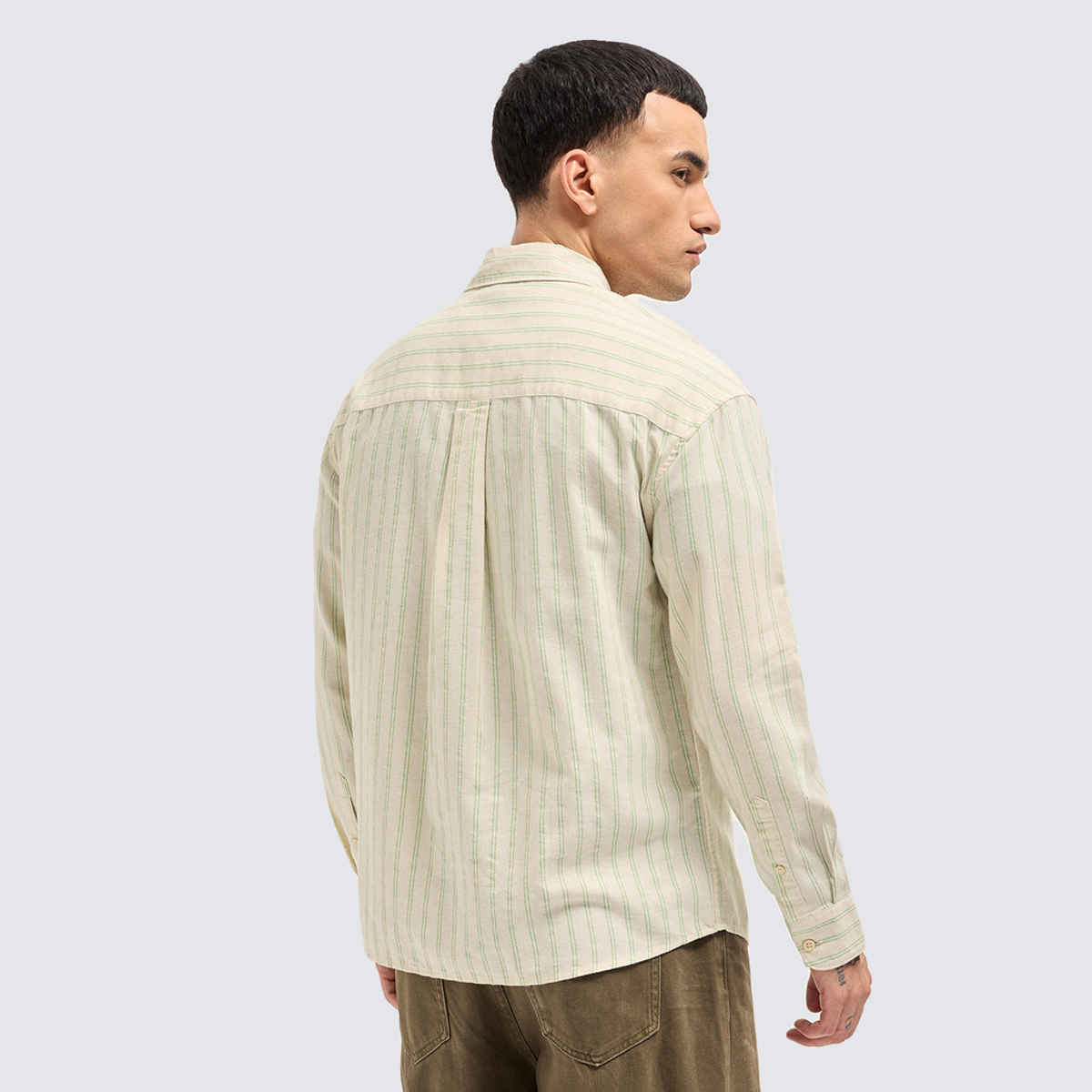 The Bear House Men's Vertical Striped Relaxed Fit Casual Shirt | Light Green - L