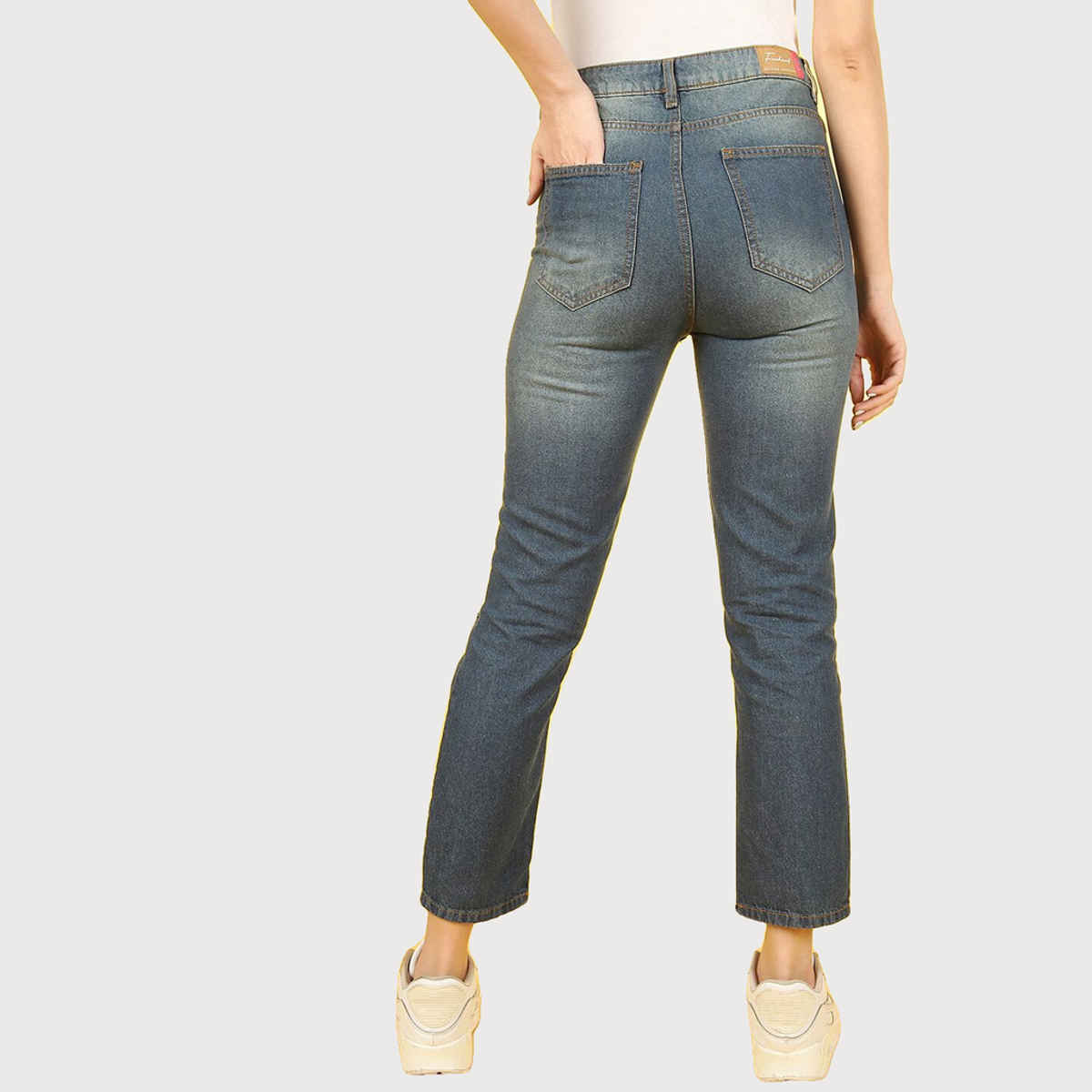 Freehand Women's Distress Straight Fit Jeans | Blue - 28