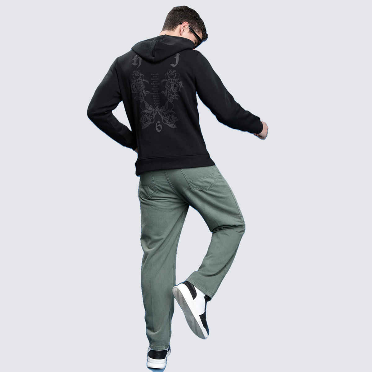 HIGHLANDER Men's Printed Cotton Pullover Sweatshirt | Black - M