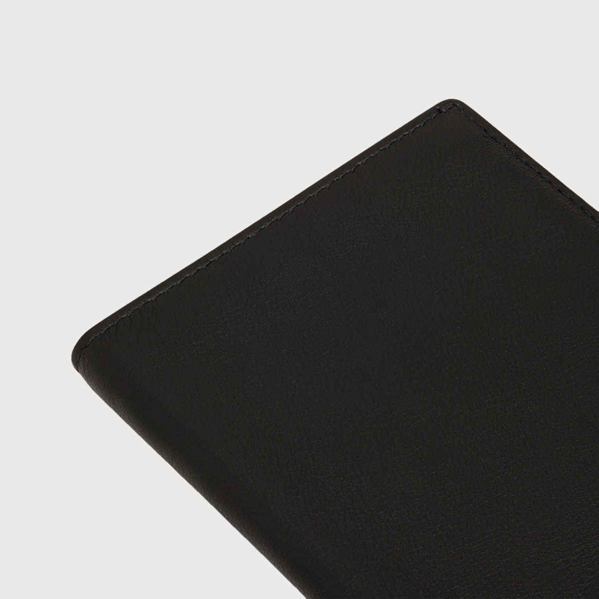 Travel Blue Unisex Solid Leather Passport Wallet | Black