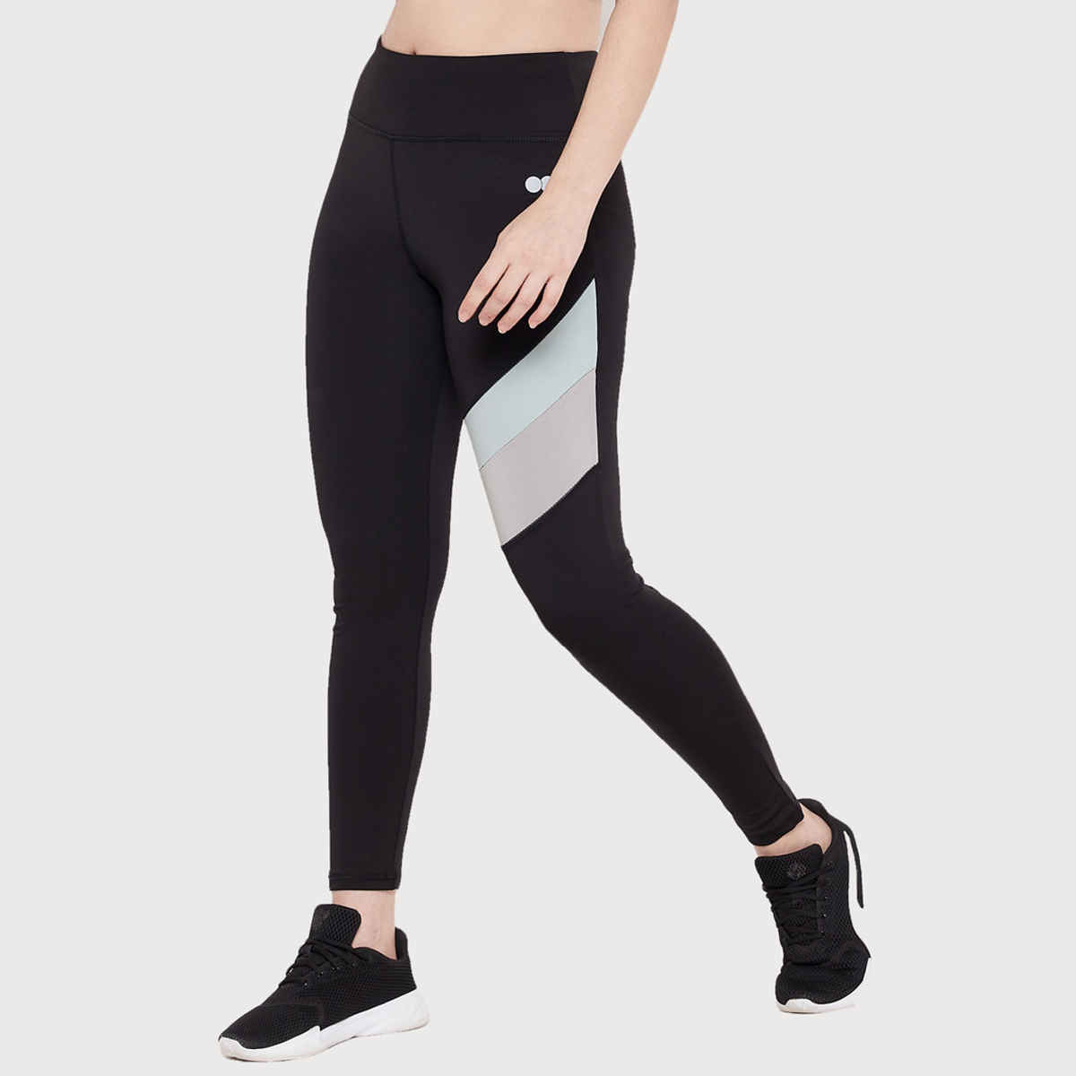 Clovia Snug Fit High-Rise Active Tights (Black - M)