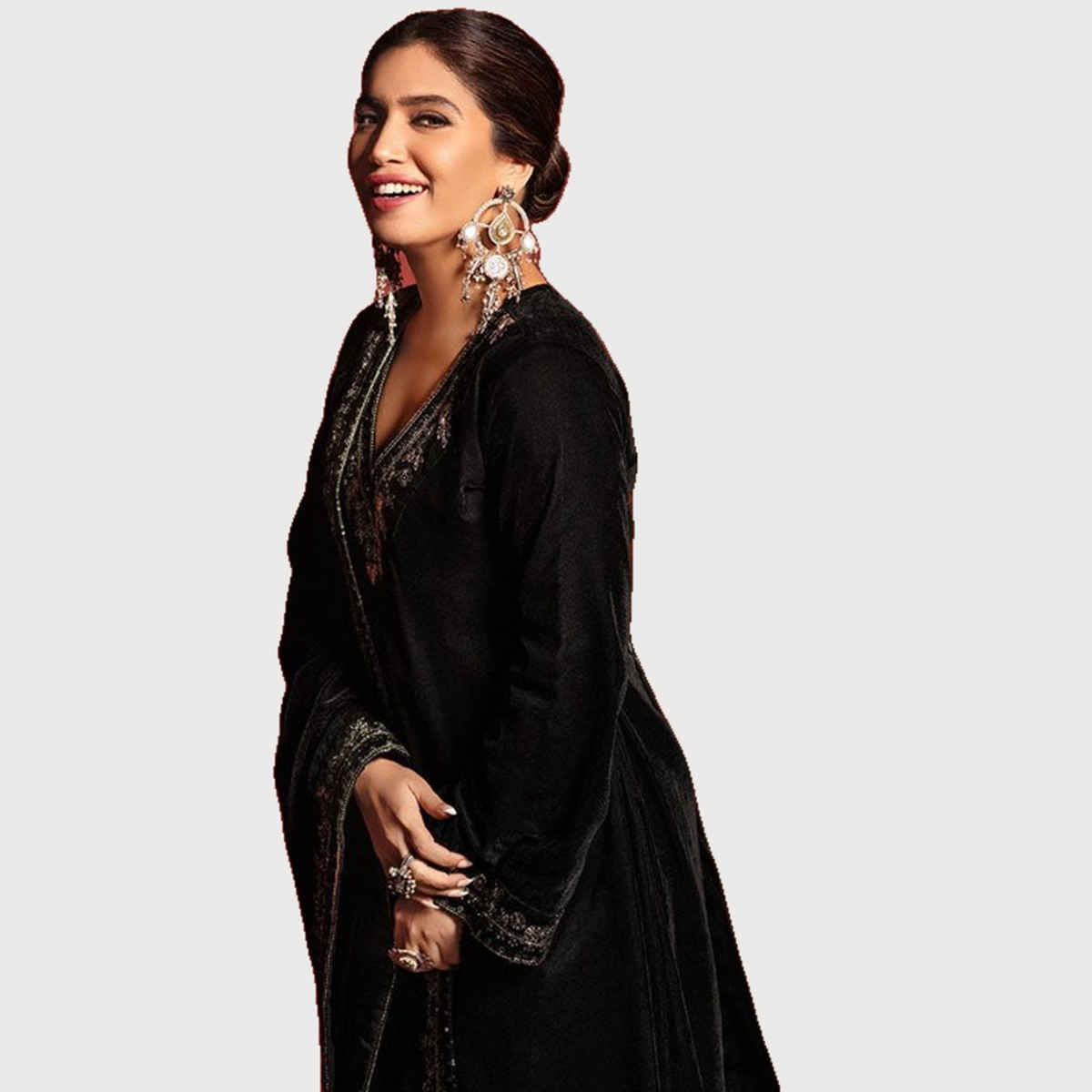 Ishin Women's Ethnic Black Flared Velvet Kurta Set with Dupatta | Inwsdaw231206_Bk | M