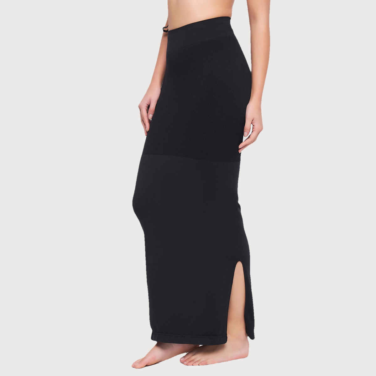 Clovia Saree Shapewear Petticoat With Drawstring (Black - M)