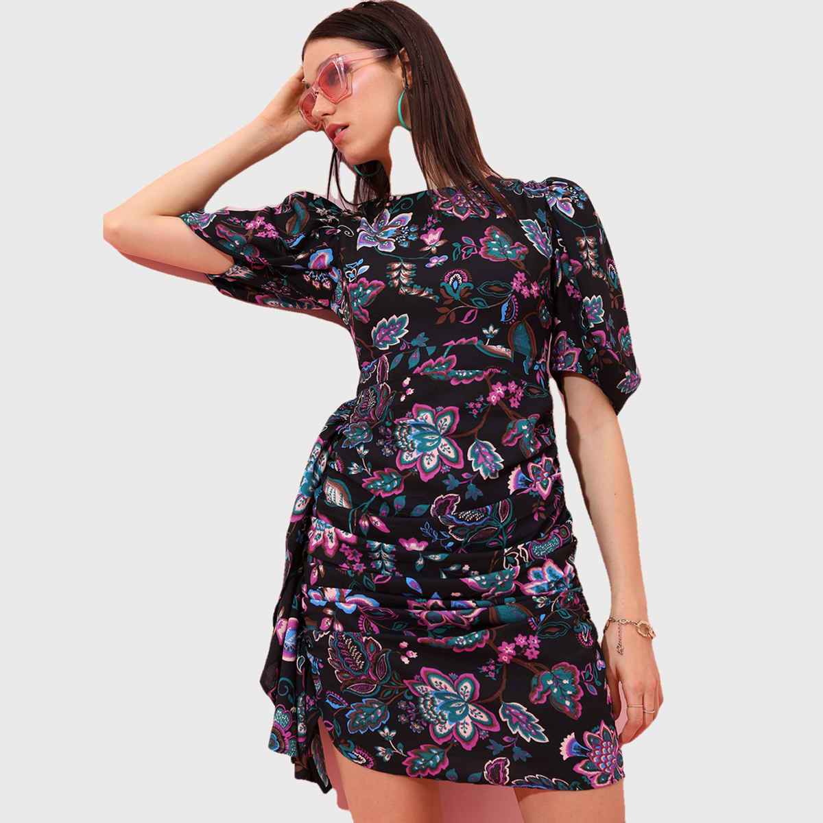 Tokyo Talkies Floral Printed Ruched Sheath Dress | Black - L