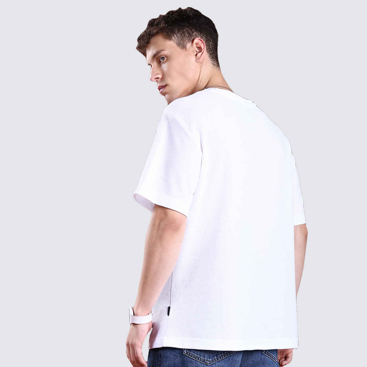 Highlander Men's Popcorn Structured Oversized T-Shirt | White - M