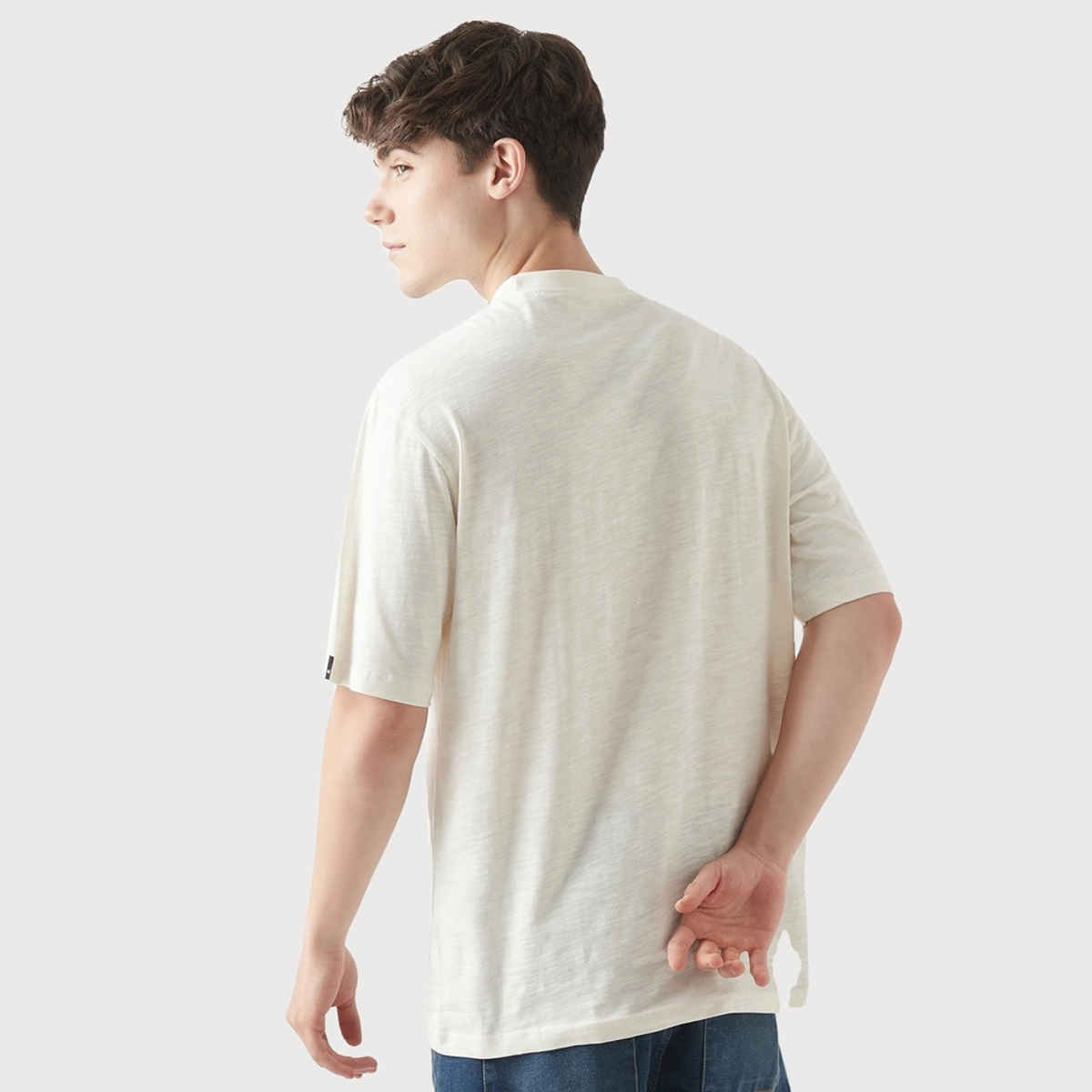 Bewakoof Men's Marvel Hulk Smash Graphic Printed Oversized T-shirt | Gardenia - M