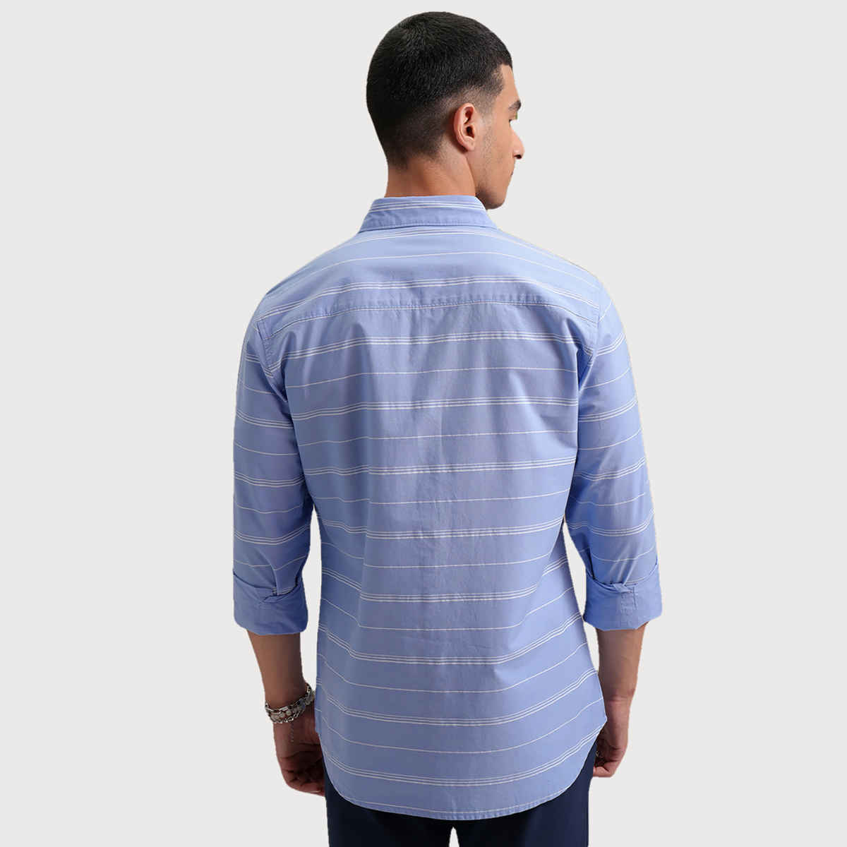 Highlander Men's Classic Slim Fit Horizontal Striped Spread Collar Cotton Shirt | Blue & White - M