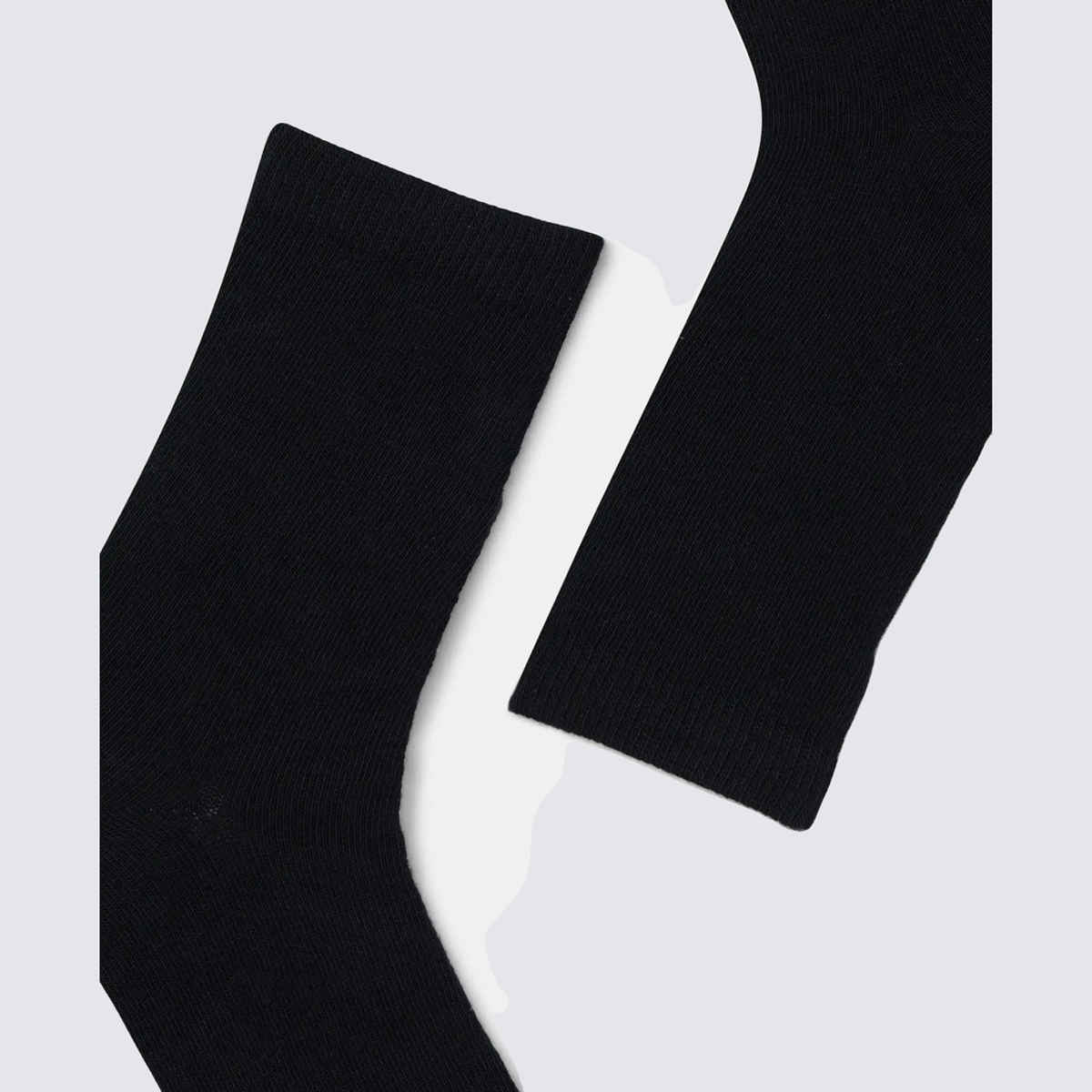 Jockey Unisex Solid Cotton, Nylon, and Elastane Calf Length Socks | Black | 9 - 10 years