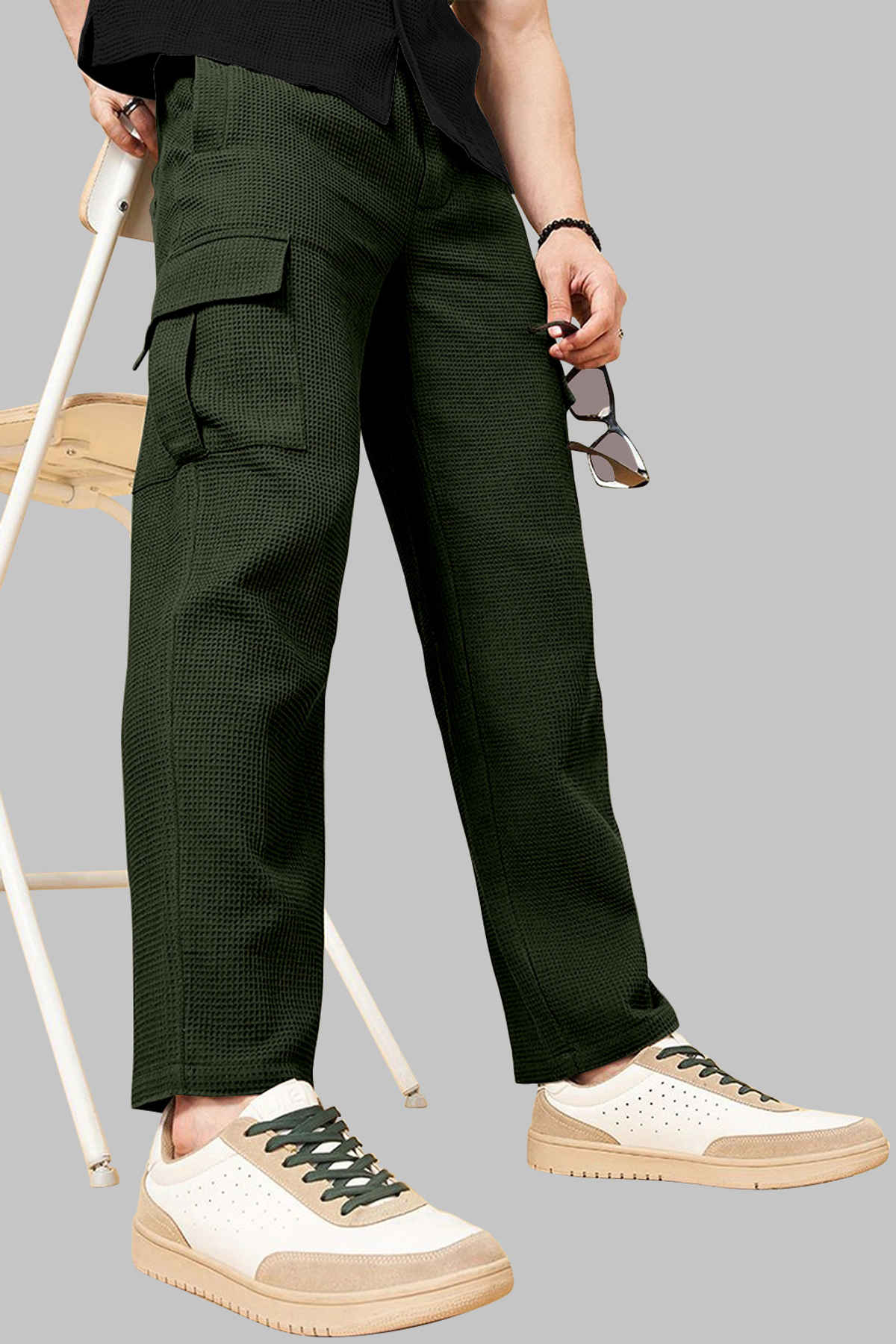 FTX Men Solid Regular Fit Drawstring Multipocket Polyester Cargo | Olive - M
