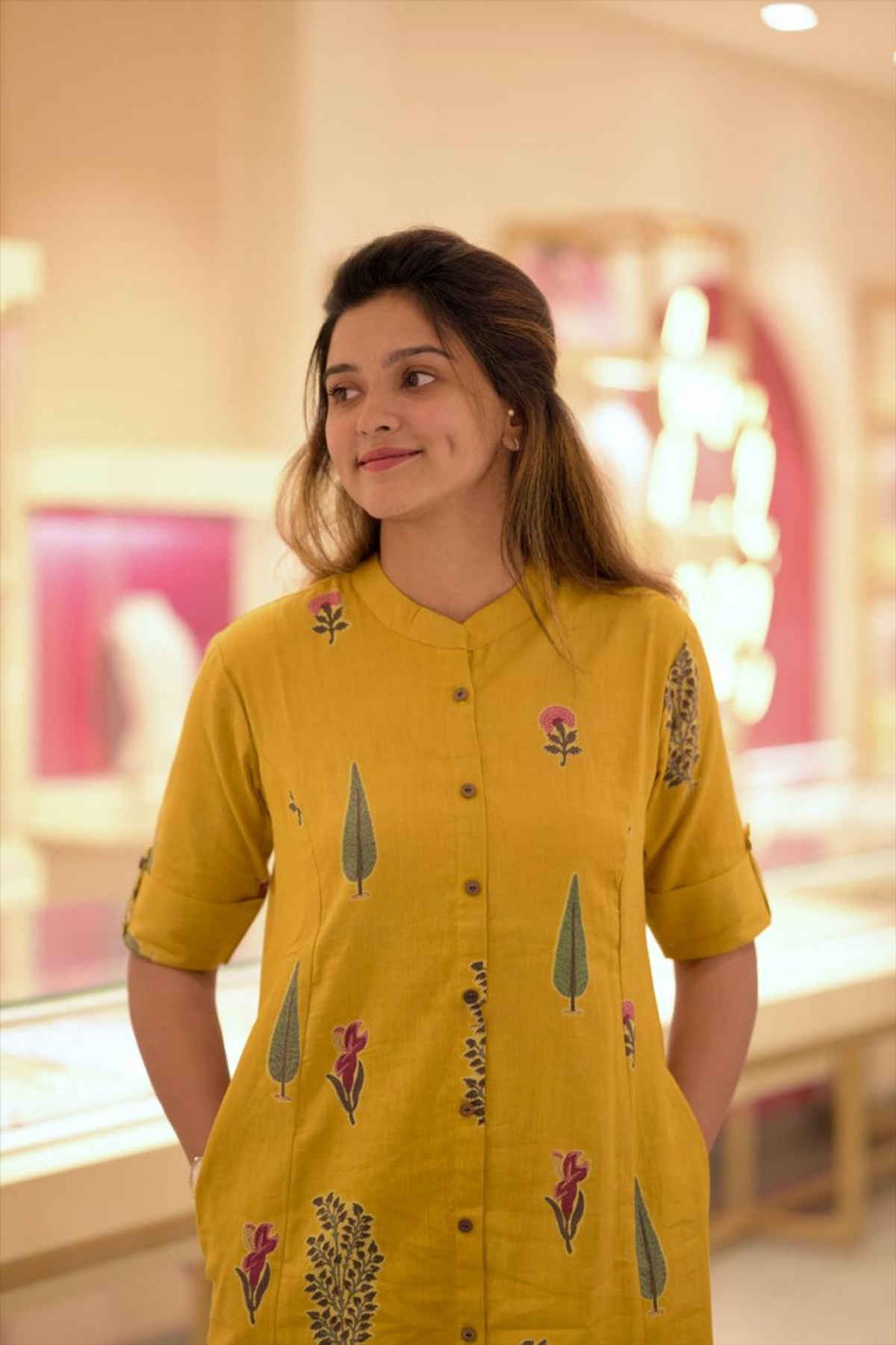 GoSriKi Women's Rayon Blend Straight Printed Kurta with Pant | BARKAT | Yellow - XL