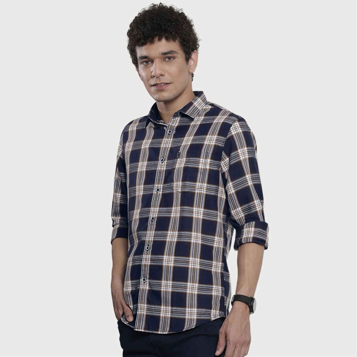 The Indian Garage Co Men's Regular Fit Checkered Casual Shirt | Navy - M