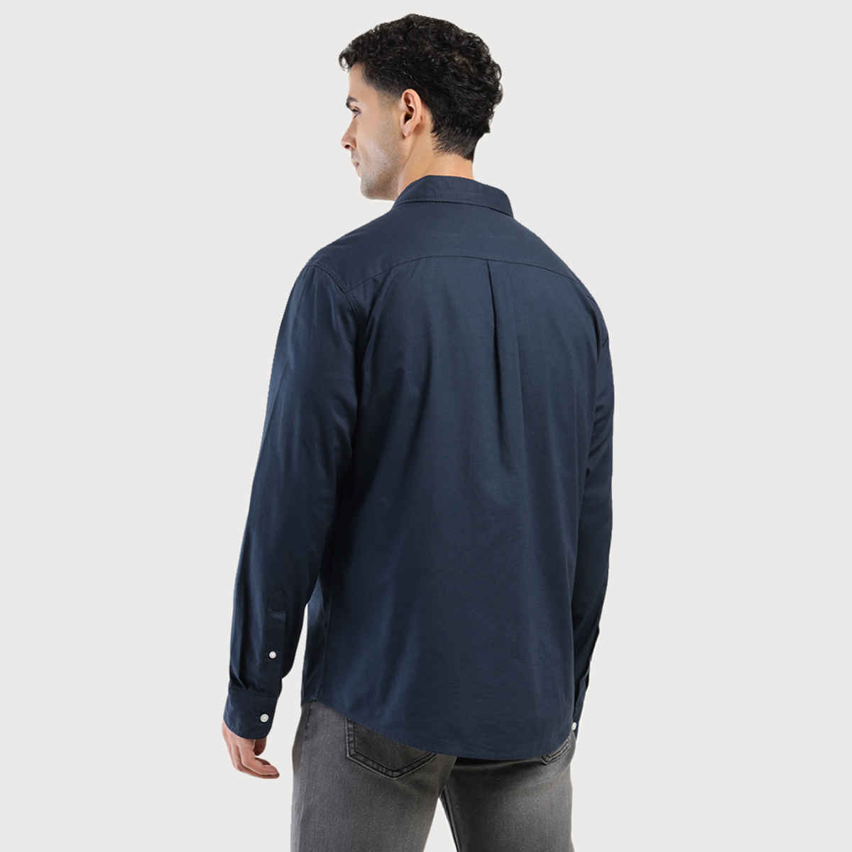 Levi's Men's 100% BCI Cotton Oxford Shirt | Navy Blue - S