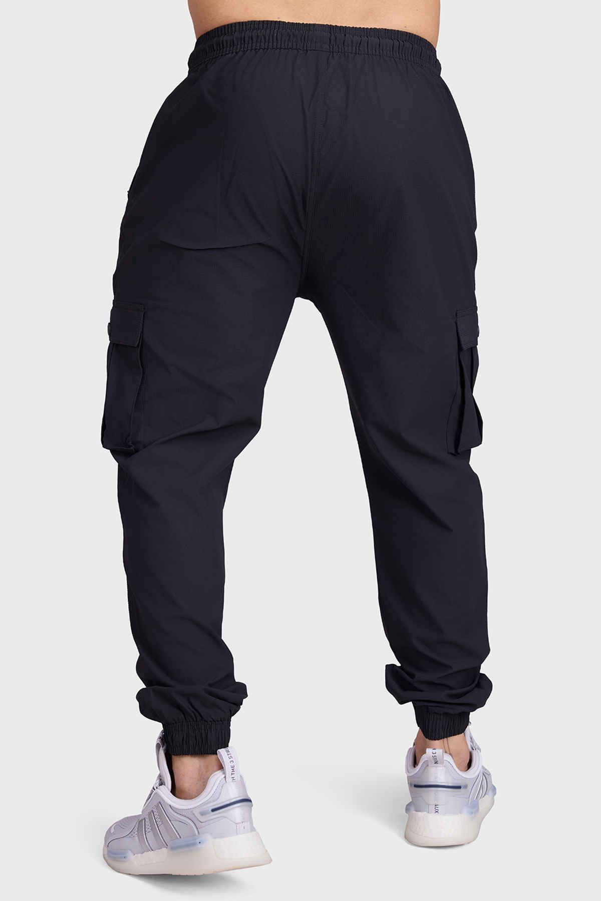 FUAARK Men's Script Regular Fit Sports & Gym Cargo Joggers | Black - L