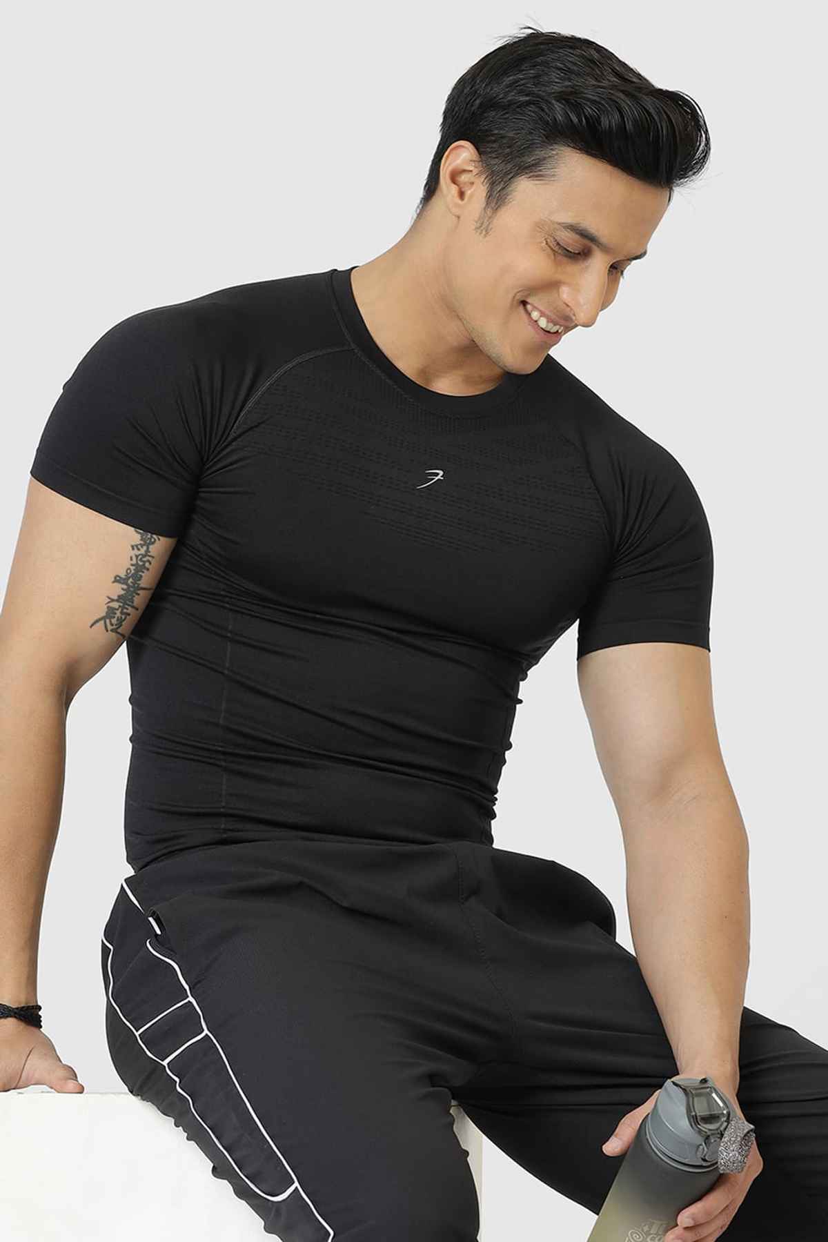 Fuaark Men's Power Seamless GYM T-shirt | Logo Black - M