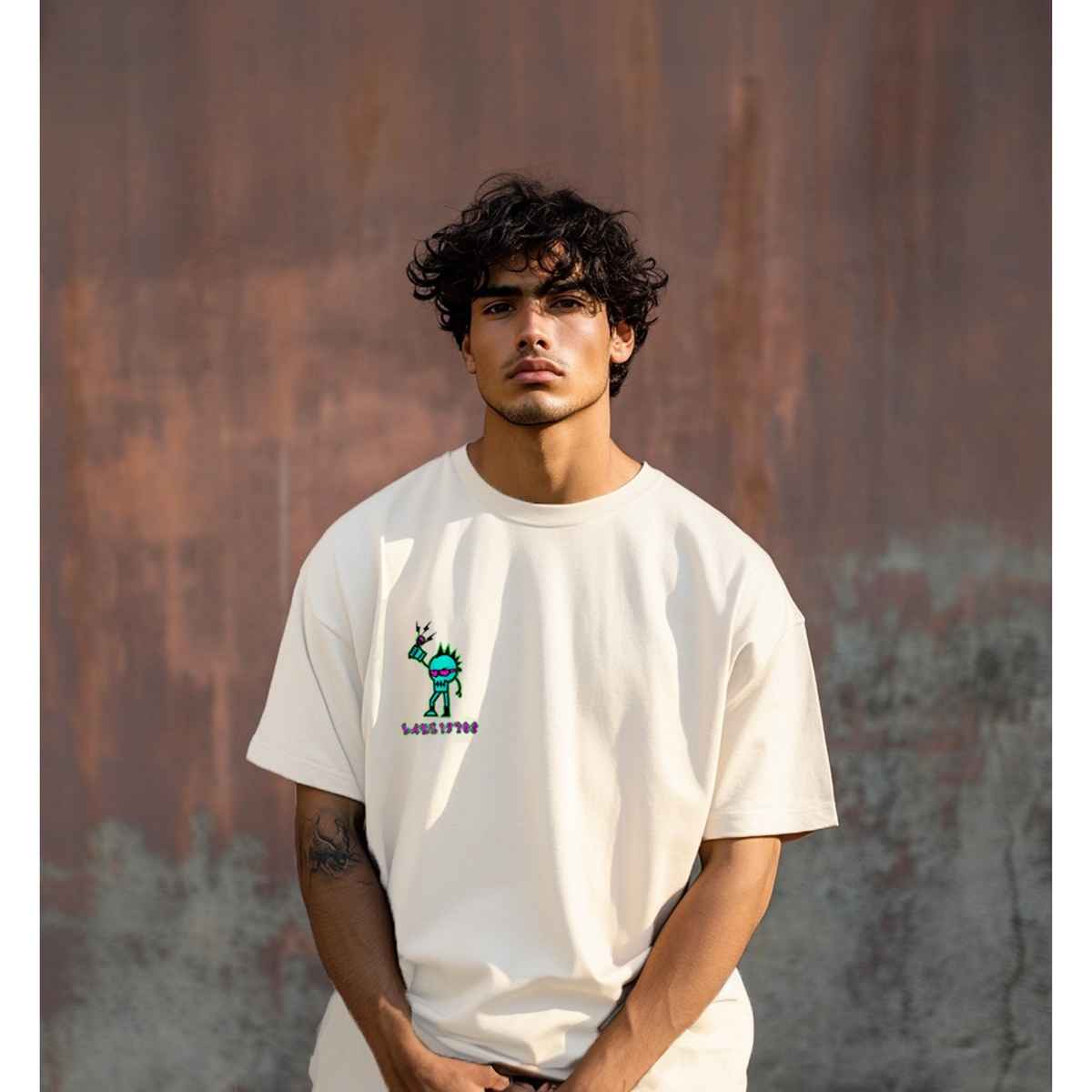 VEIRDO Men's Printed Oversized T-shirt | OS 100 LT1970 SW | Swan White - L