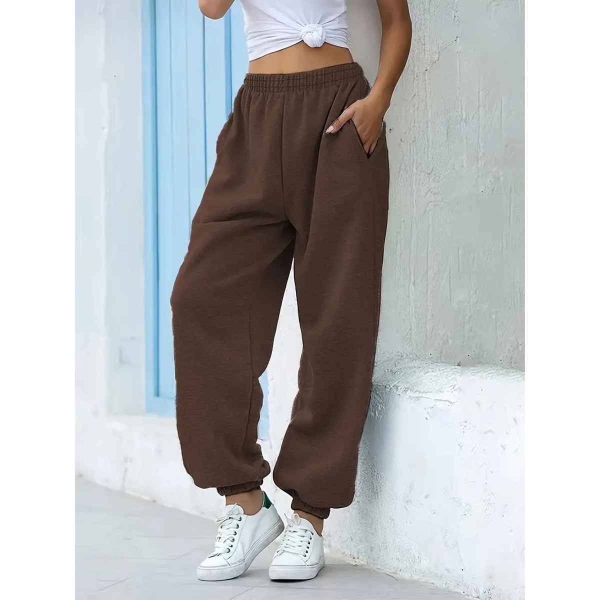 Q-rious Women's EasyFlow Relaxed Joggers | Plaz-CARGO | Brown - 32