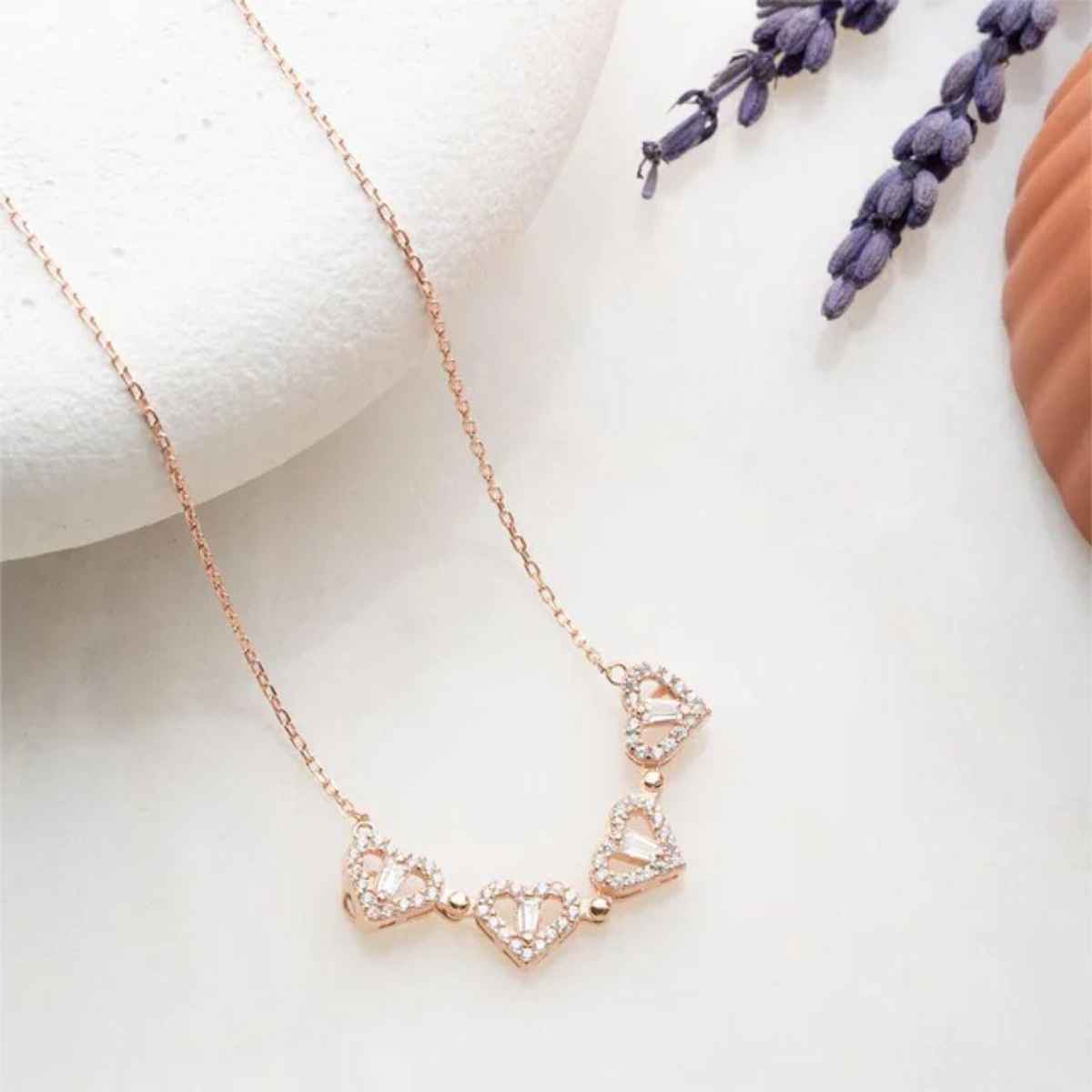 Estailo Fashion Crash A Party Heart Neckpiece | N0000453 | Copper