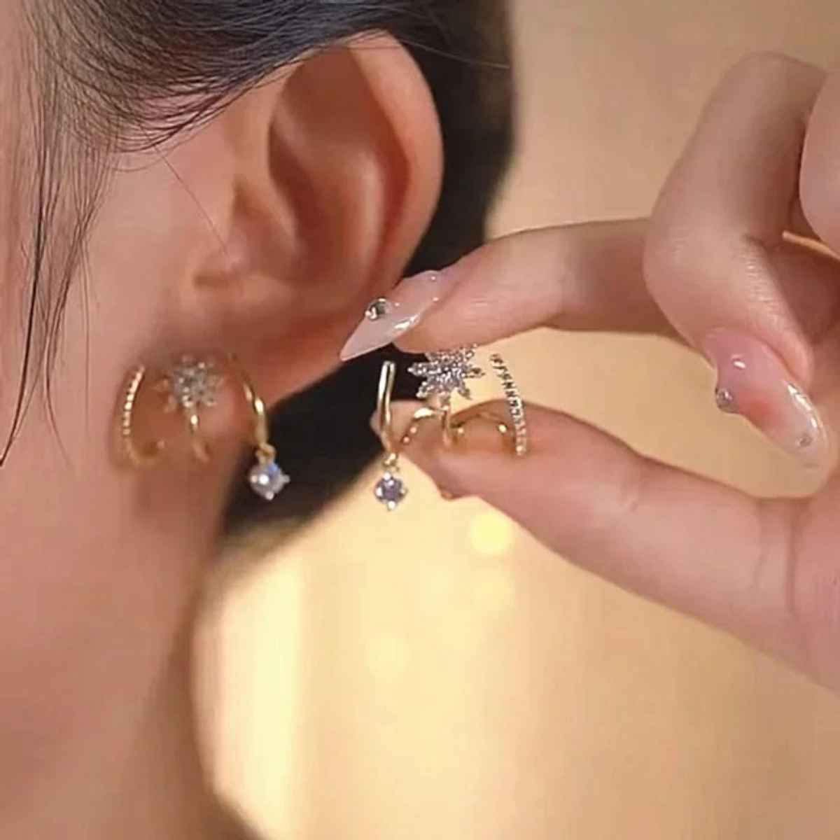 Estailo Fashion Bling Blogger stone Earrings | E0000531 | Gold