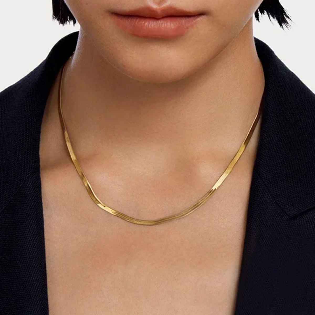 Estailo Fashion Blind Date Statement Necklace | N0000379 | Gold