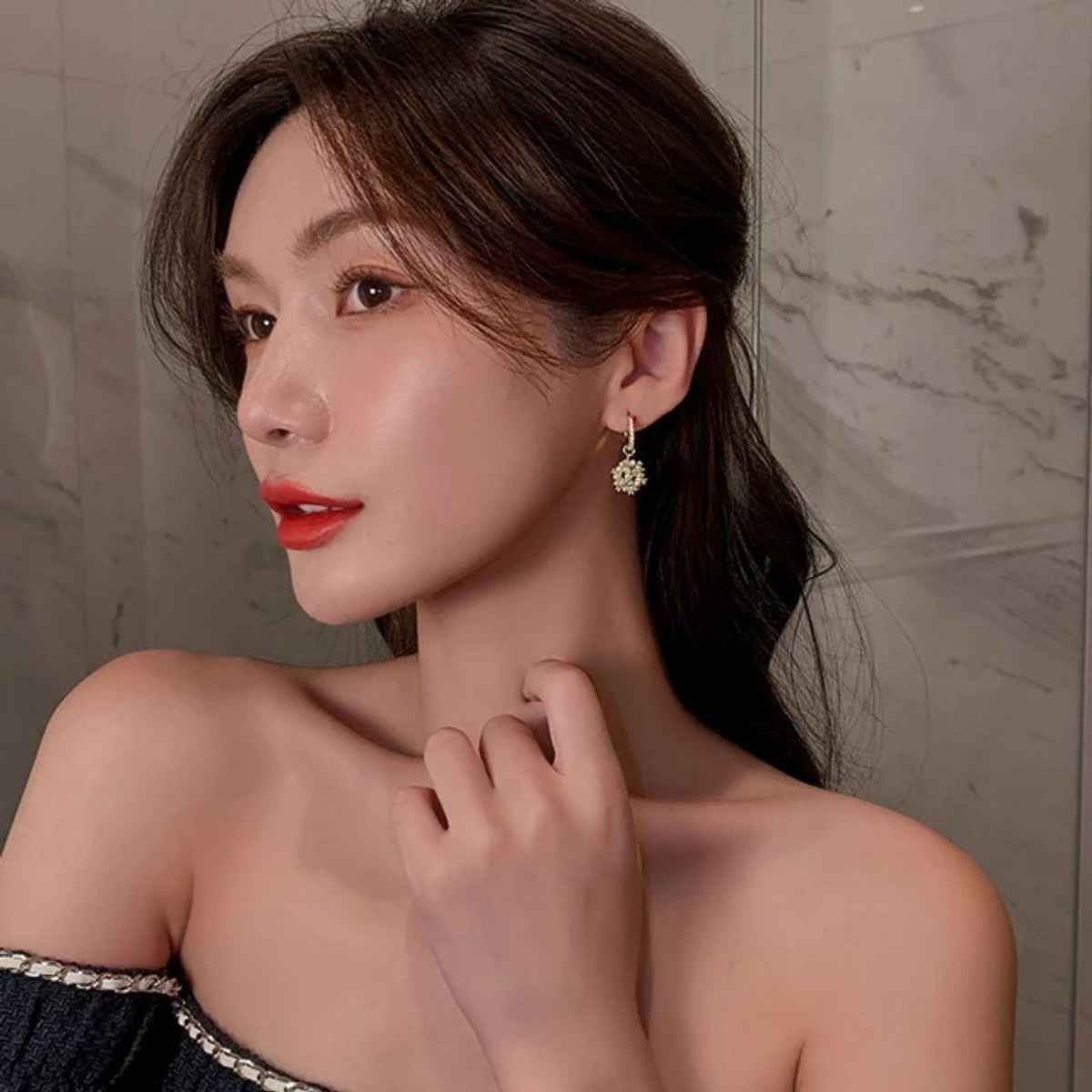 Estailo Fashion A Pearl Of Wisdom Drop Earrings for Women | Stylish Lightweight Statement Jewellery | E0001214