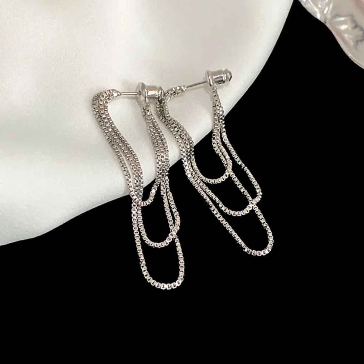 Estailo Fashion Bling Blogger Chain Earrings for Women | Stylish Lightweight Statement Jewellery | E0001395