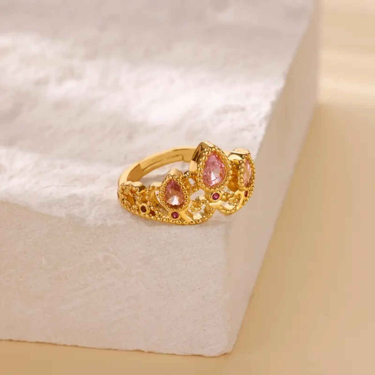 Beautynx Pink Crown Royale Ring | Pink | BNX-RNG-0041