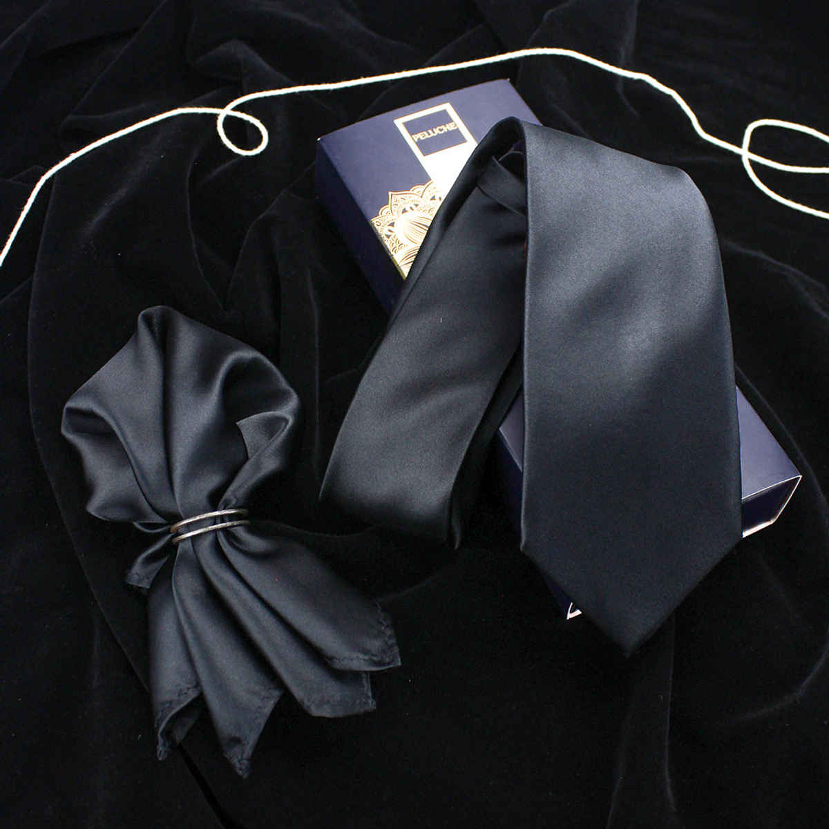 Peluche Men's Solid Polyester Necktie Set | Black - Free Size