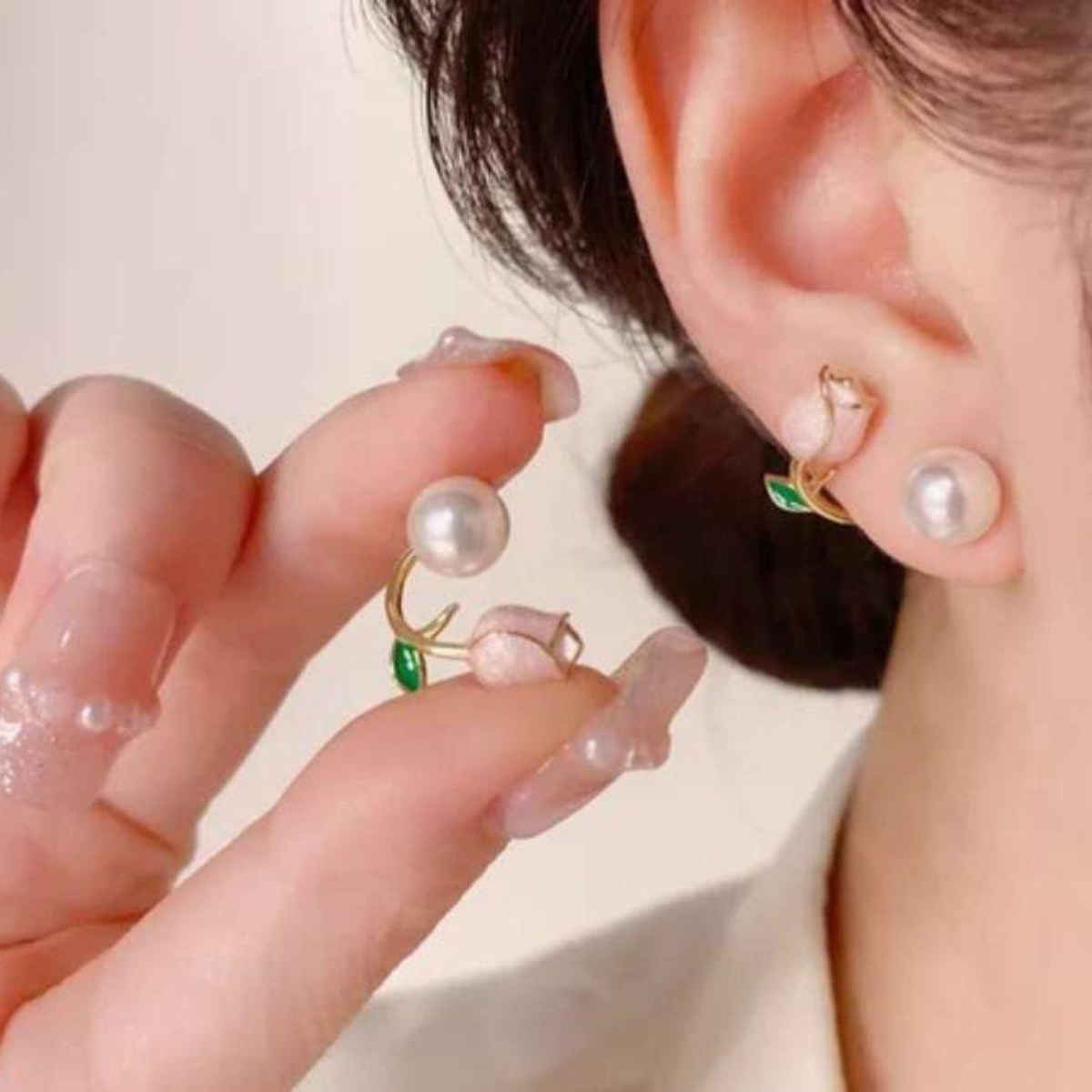 Estailo Fashion Meadow Blossom Earring Earring Pink-Gold Stud | E0001455