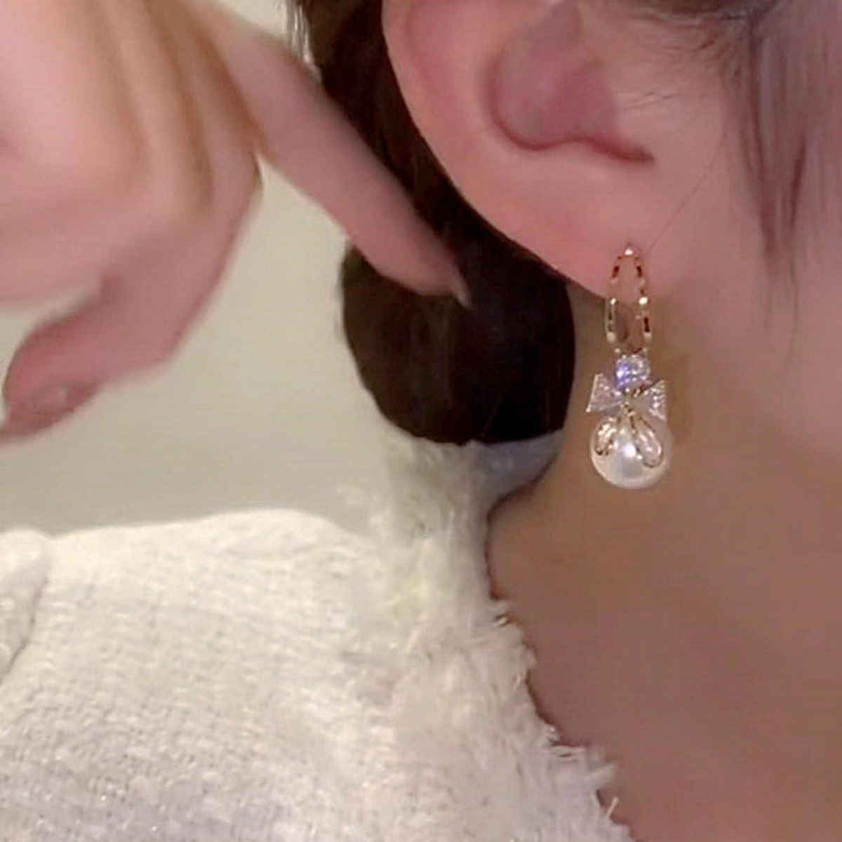 Beautynx Crystal Angel Pearl Earrings | BNX-EAR-0037 - Gold