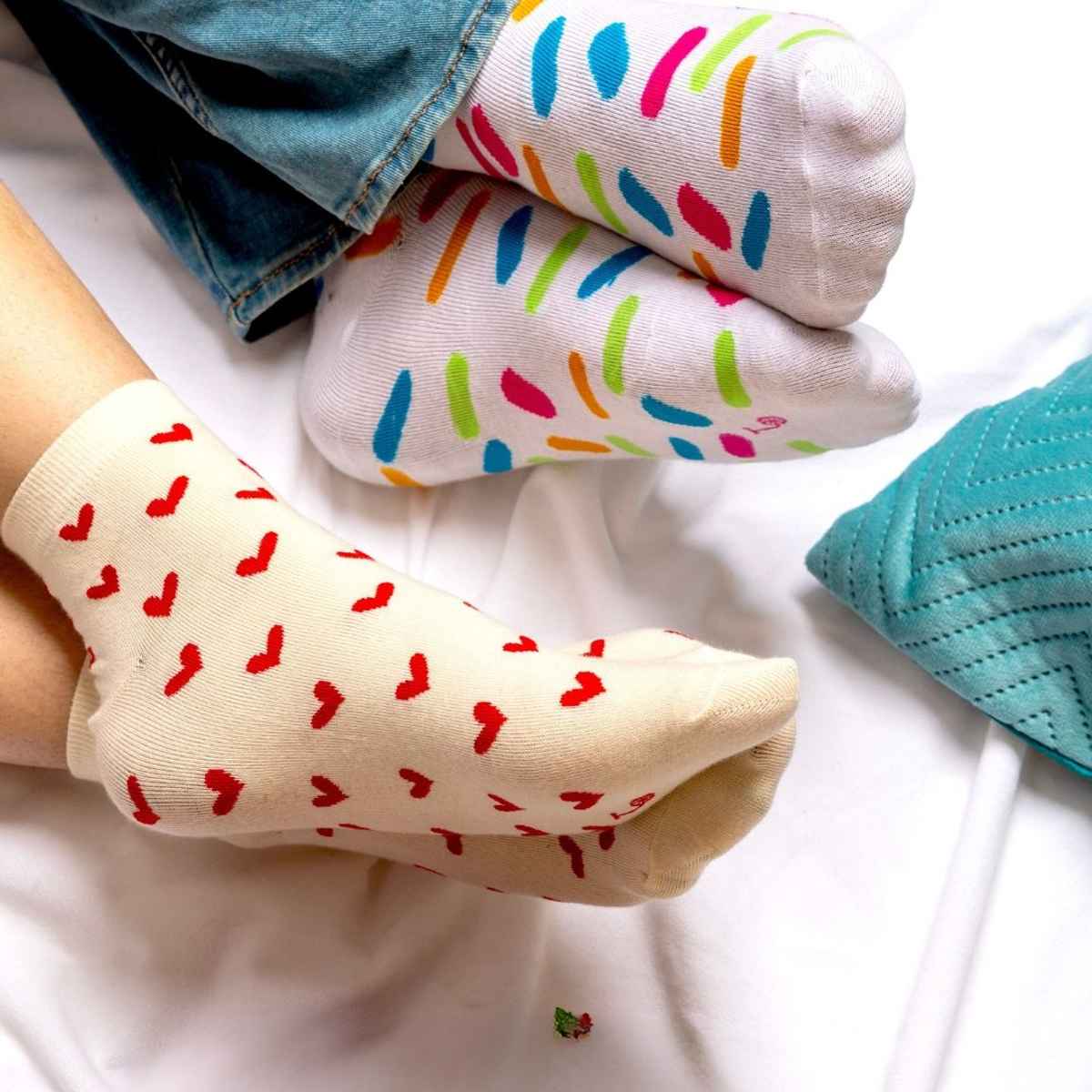 Thela Gaadi Unisex Patterned 78% Cotton, 17% Spandex, and 5% Elastic Ankle Socks | Assorted